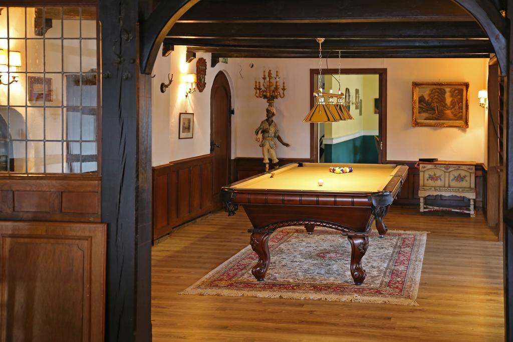 Hotel In Der Strassen Solingen Esterno foto