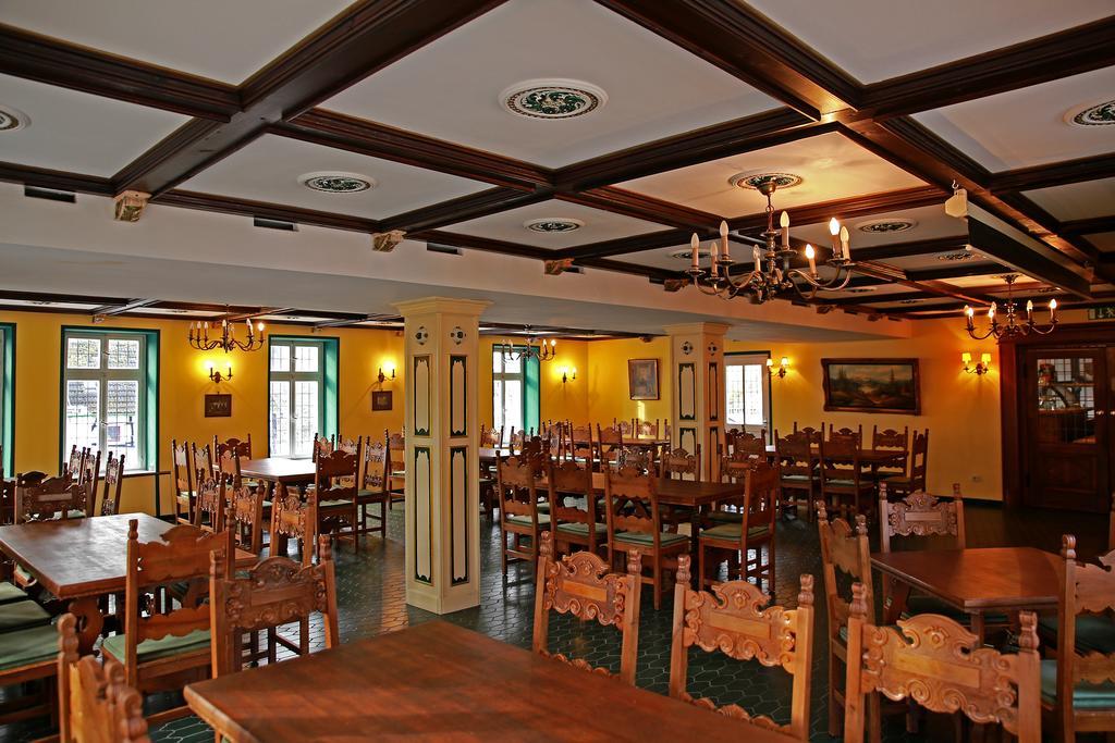 Hotel In Der Strassen Solingen Esterno foto