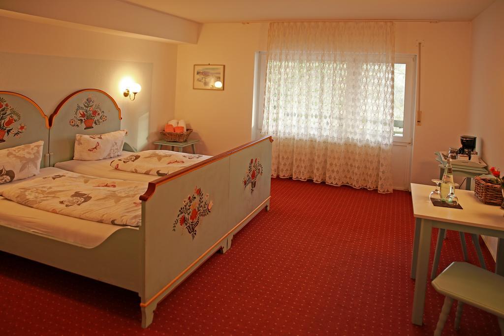 Hotel In Der Strassen Solingen Esterno foto